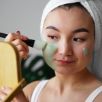 memakai claymask