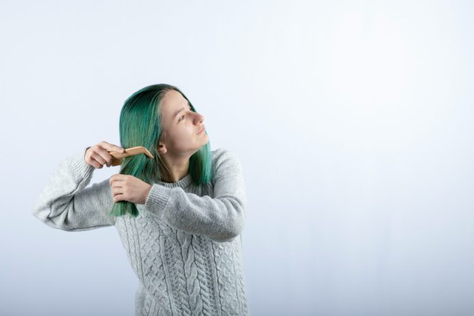 tips merawat rambut berwarna