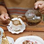 tips menuang teh