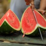 tips memotong semangka